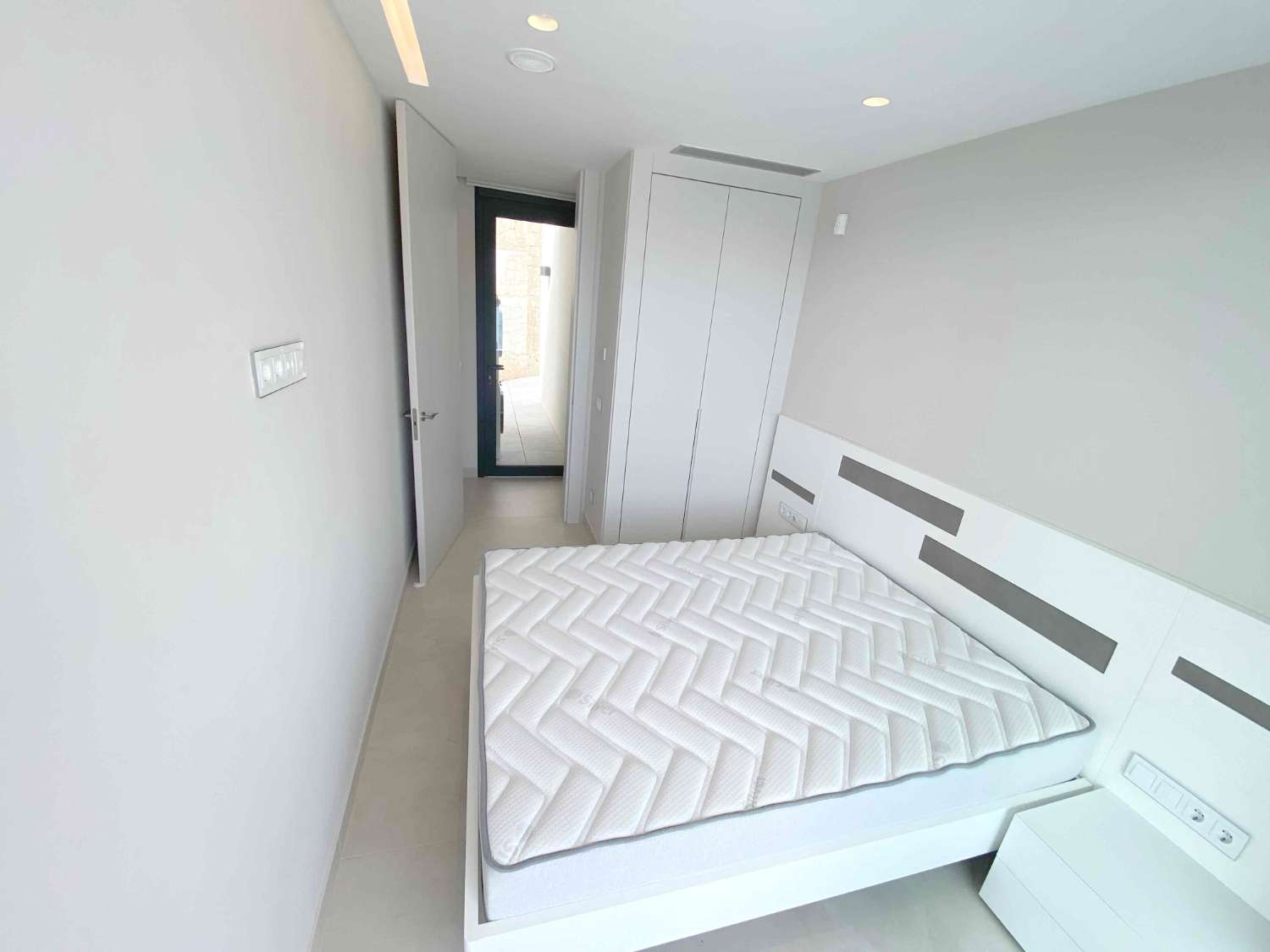 كنة للبيع في Benidorm