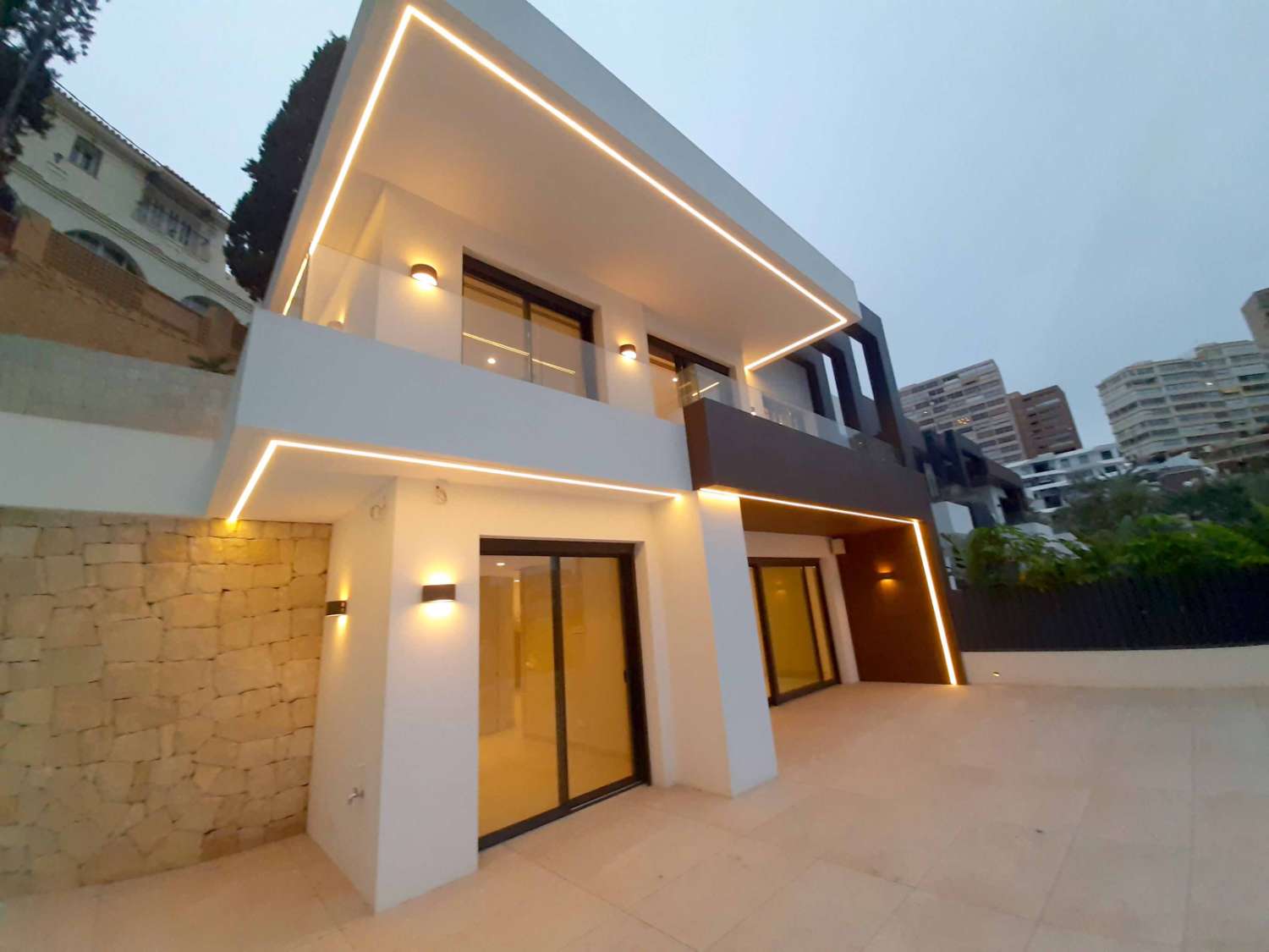 كنة للبيع في Benidorm