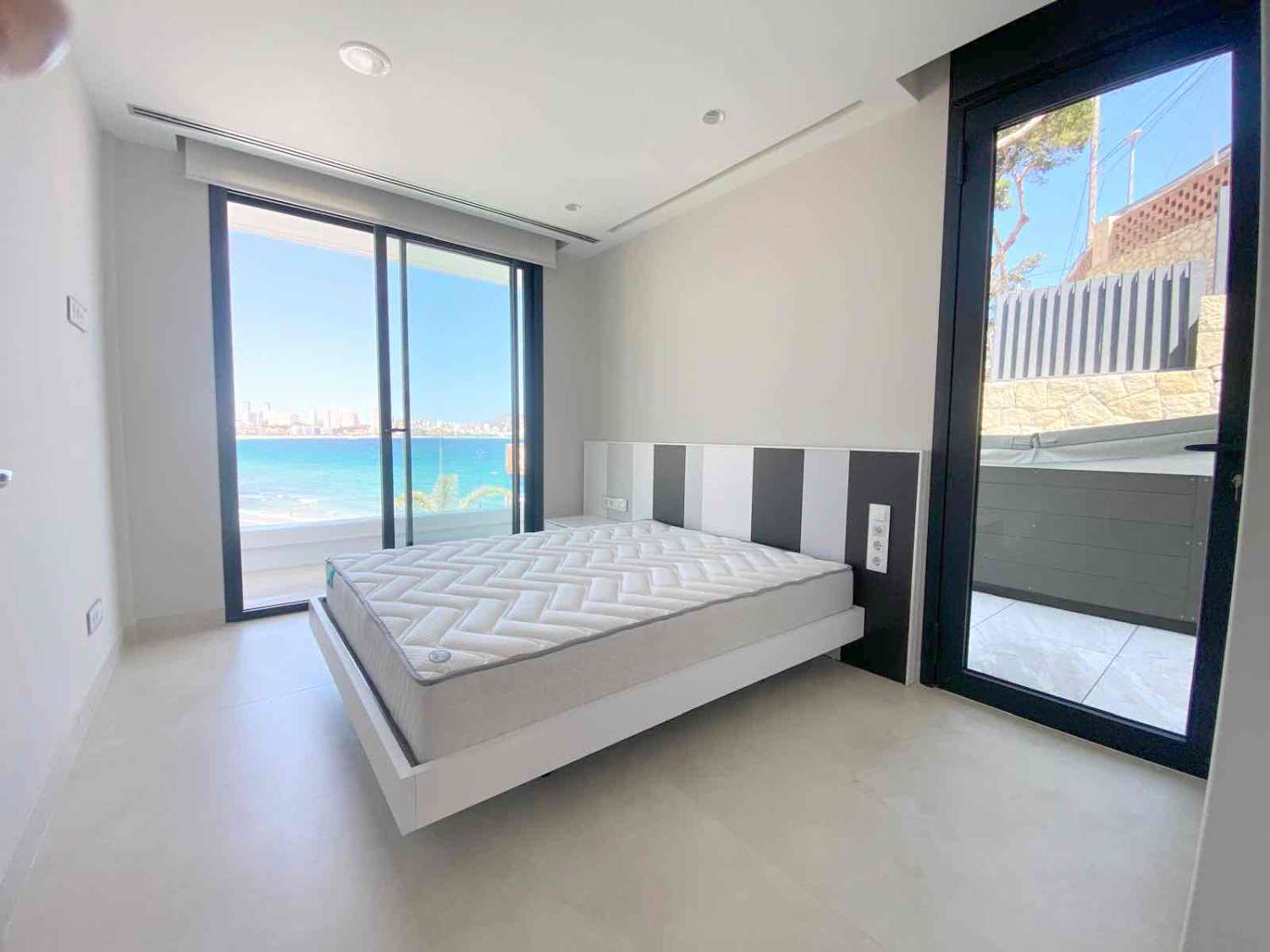 كنة للبيع في Benidorm