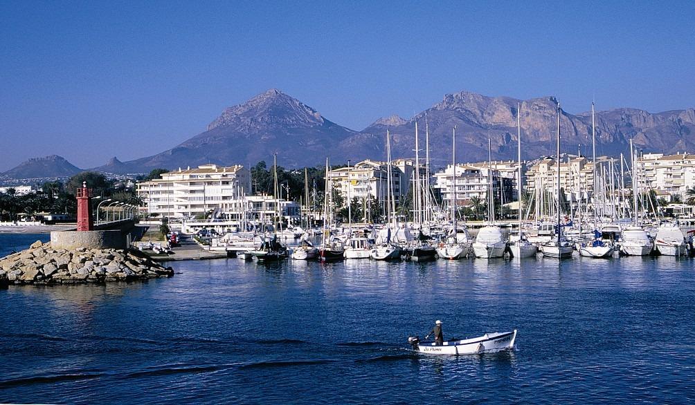 فيلا للبيع في Finestrat