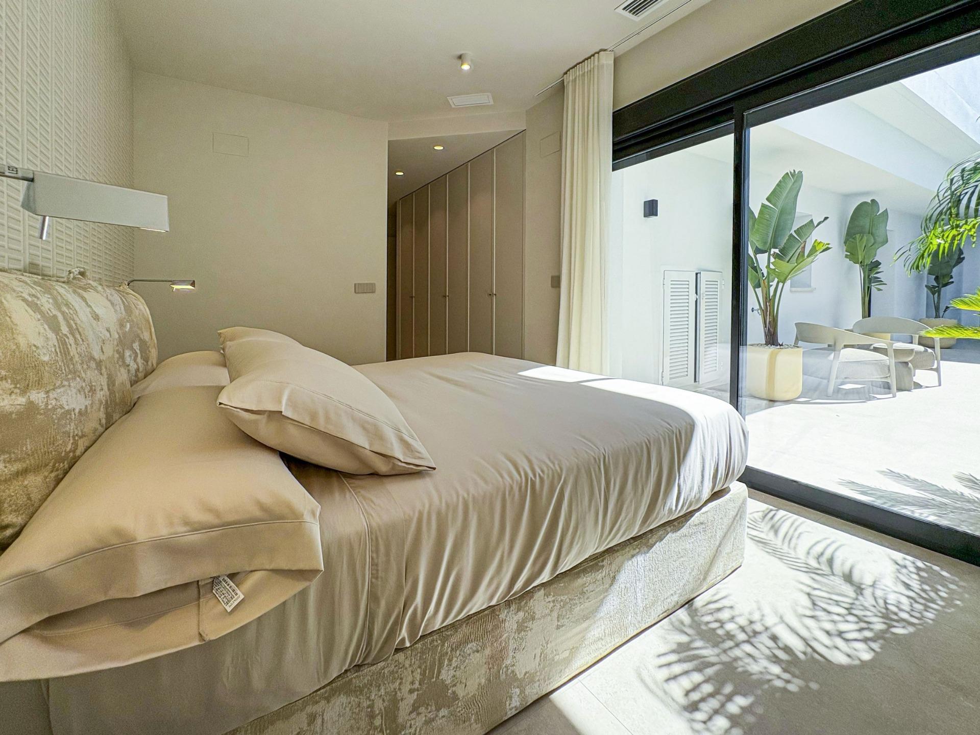 Villa for sale in Rojales