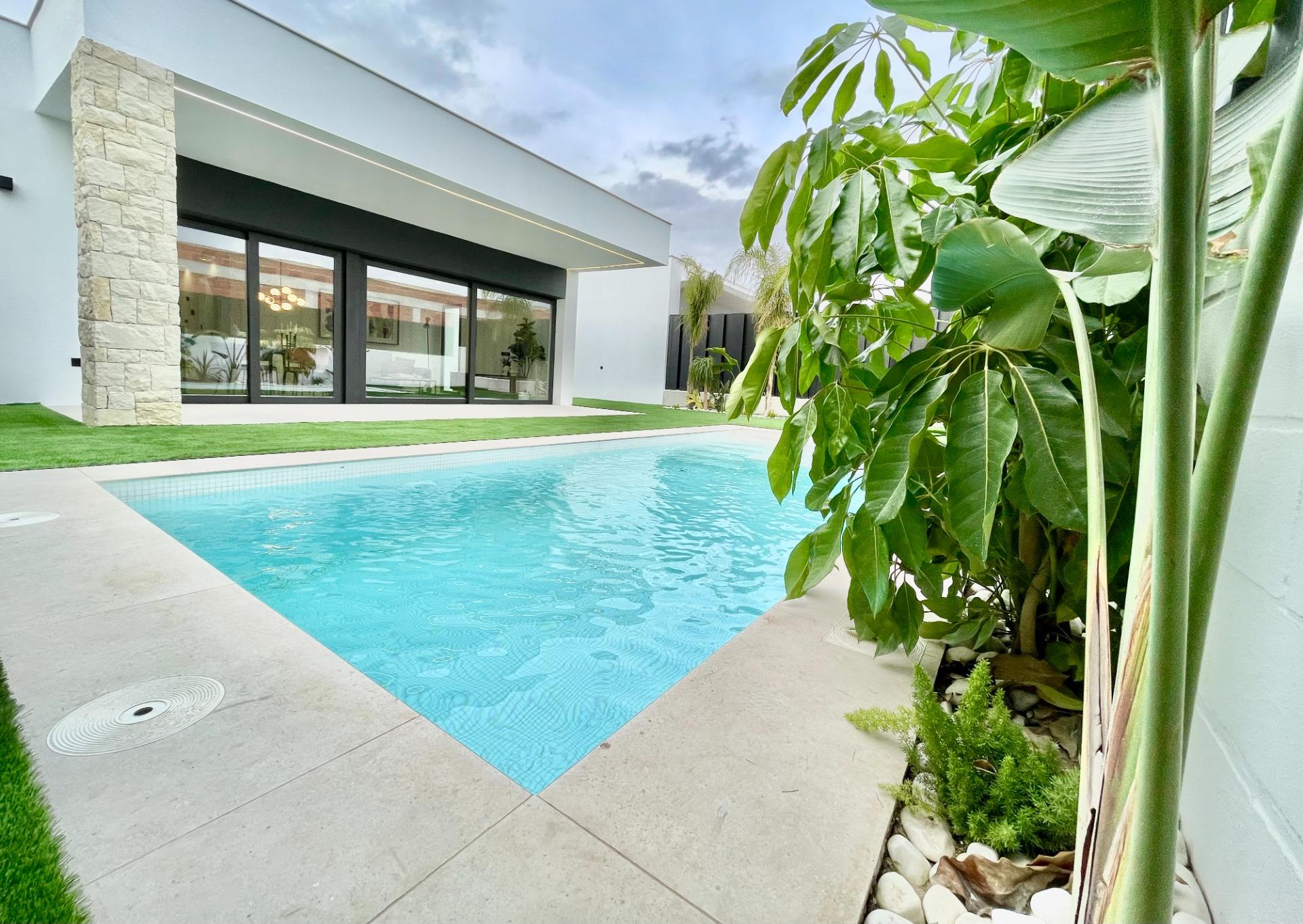 Villa en venta en Molina de Segura