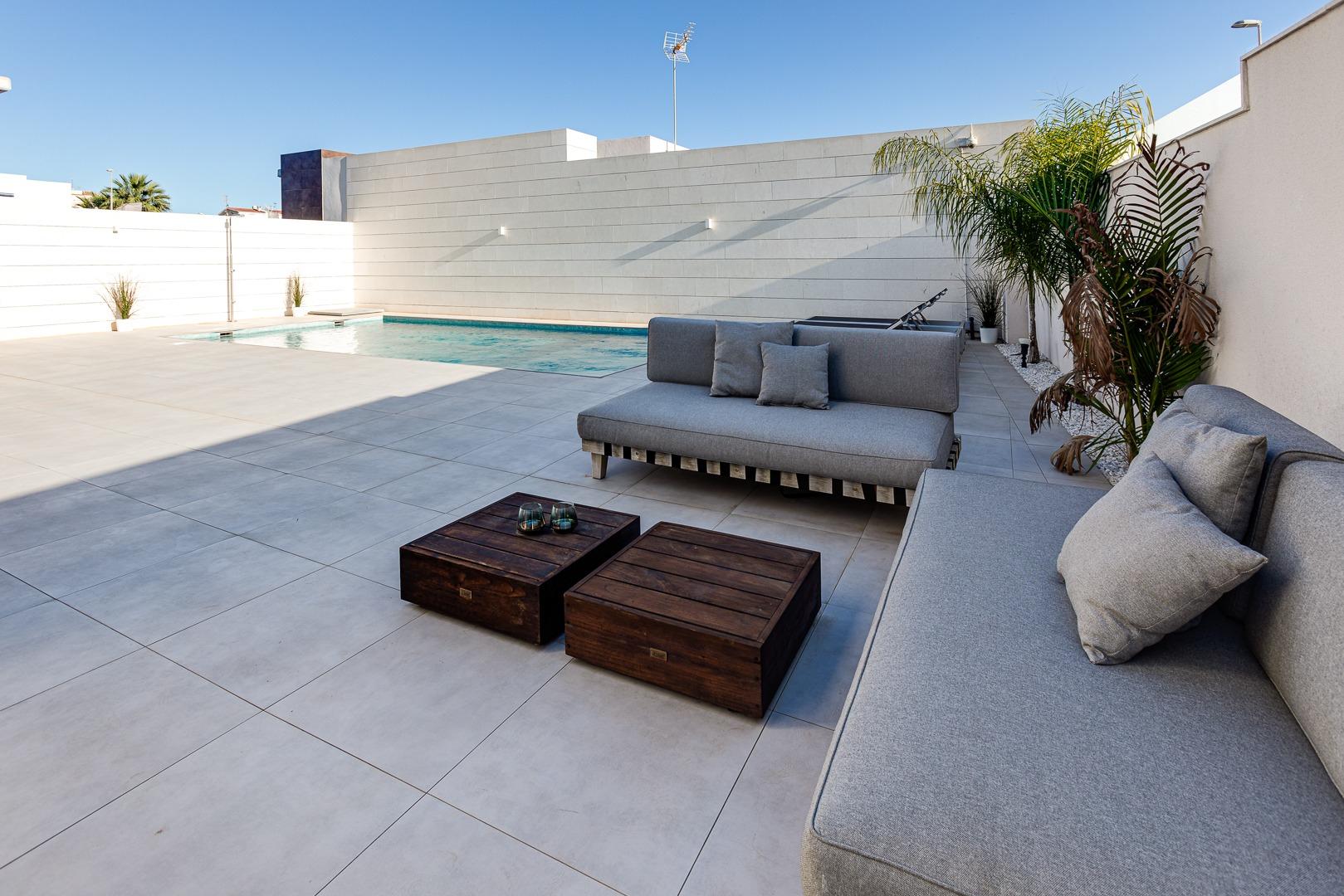 Villa til salg i Pilar de la Horadada