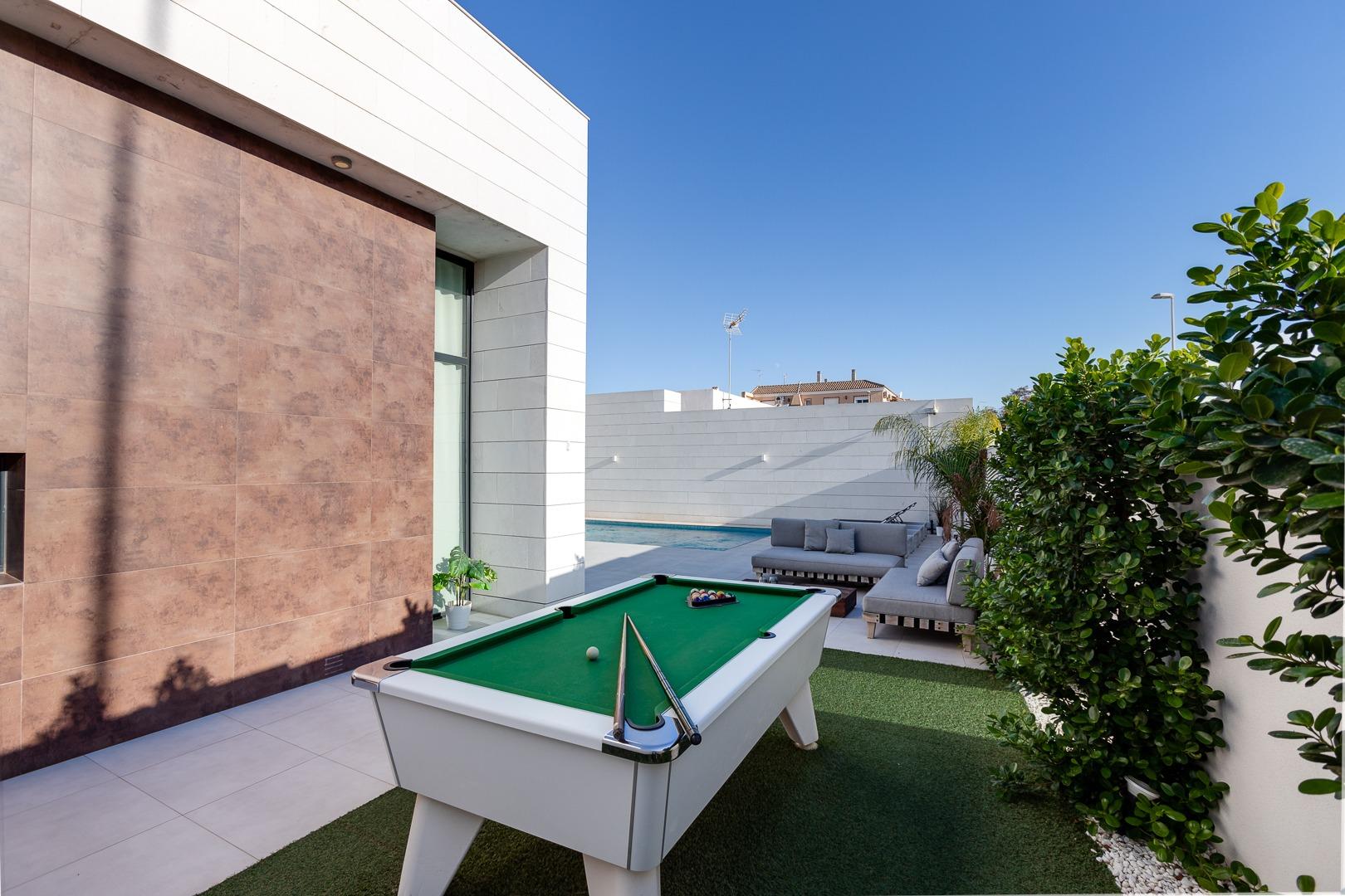 Villa til salg i Pilar de la Horadada