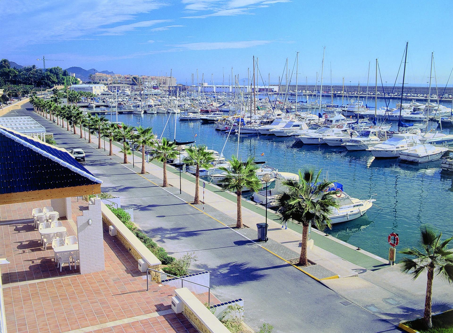 شقة للبيع في Villajoyosa