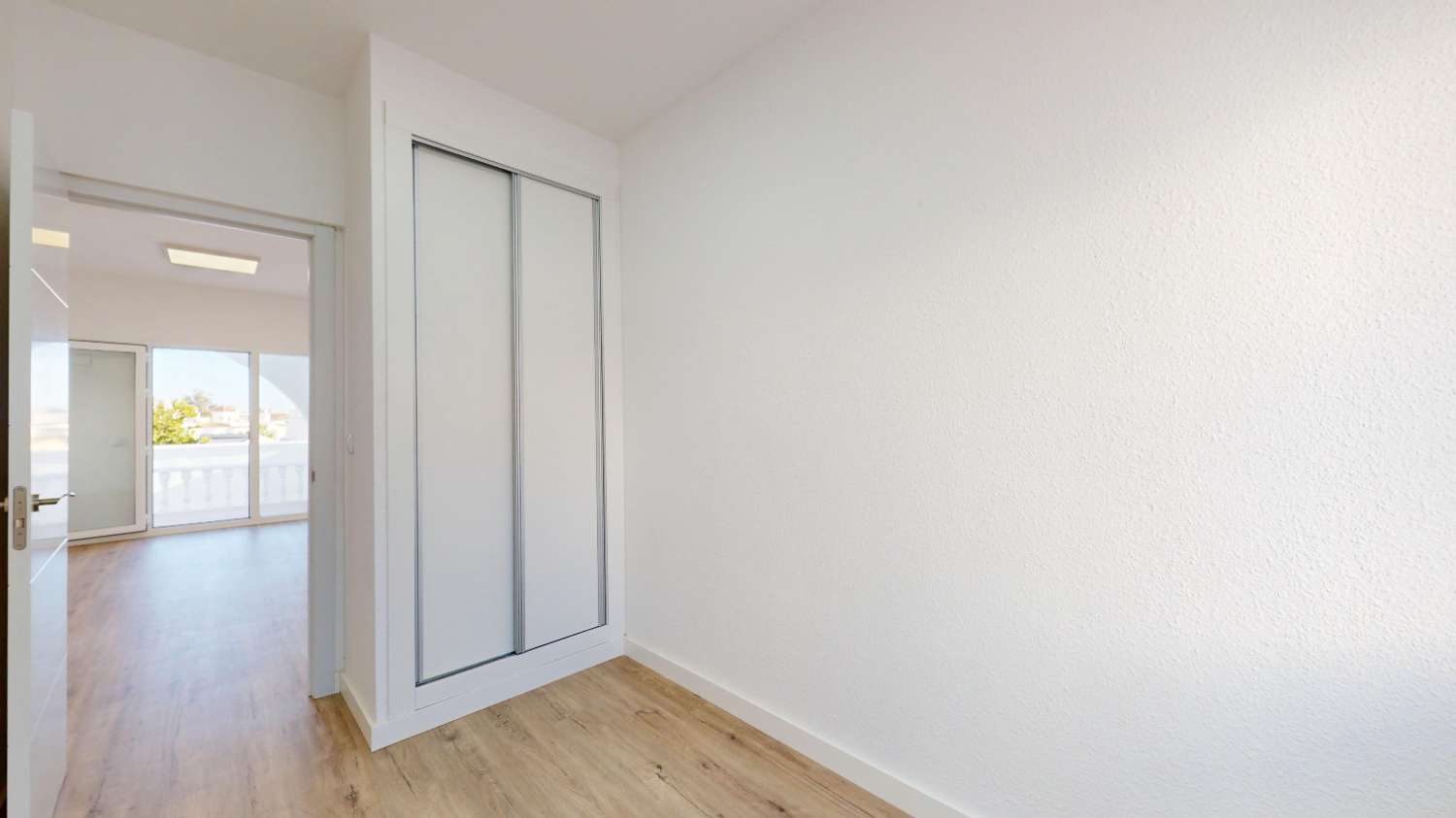 جناح صغير للبيع في Villamartín-Las Filipinas (Orihuela)