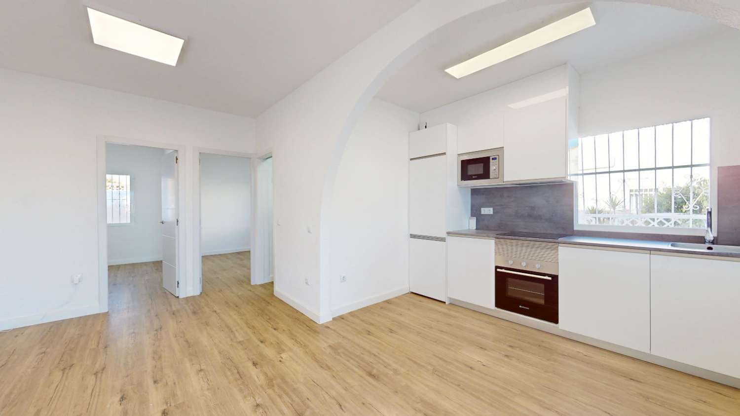 جناح صغير للبيع في Villamartín-Las Filipinas (Orihuela)