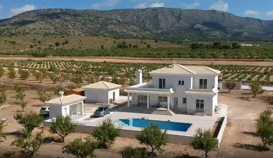 Villa te koop in Pinoso
