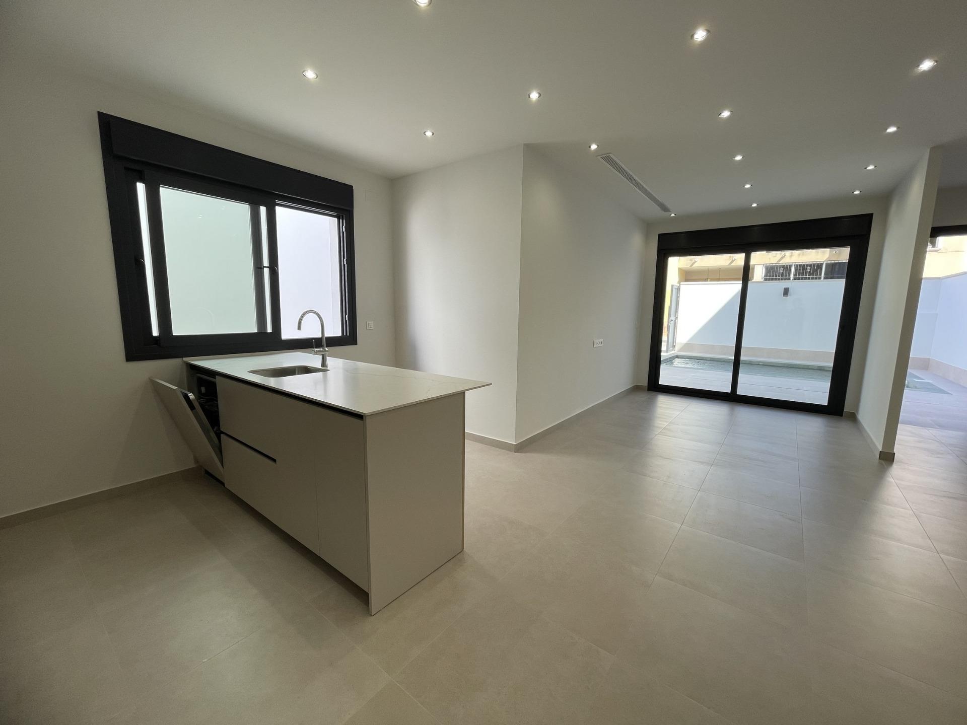 Villa for sale in Almoradí