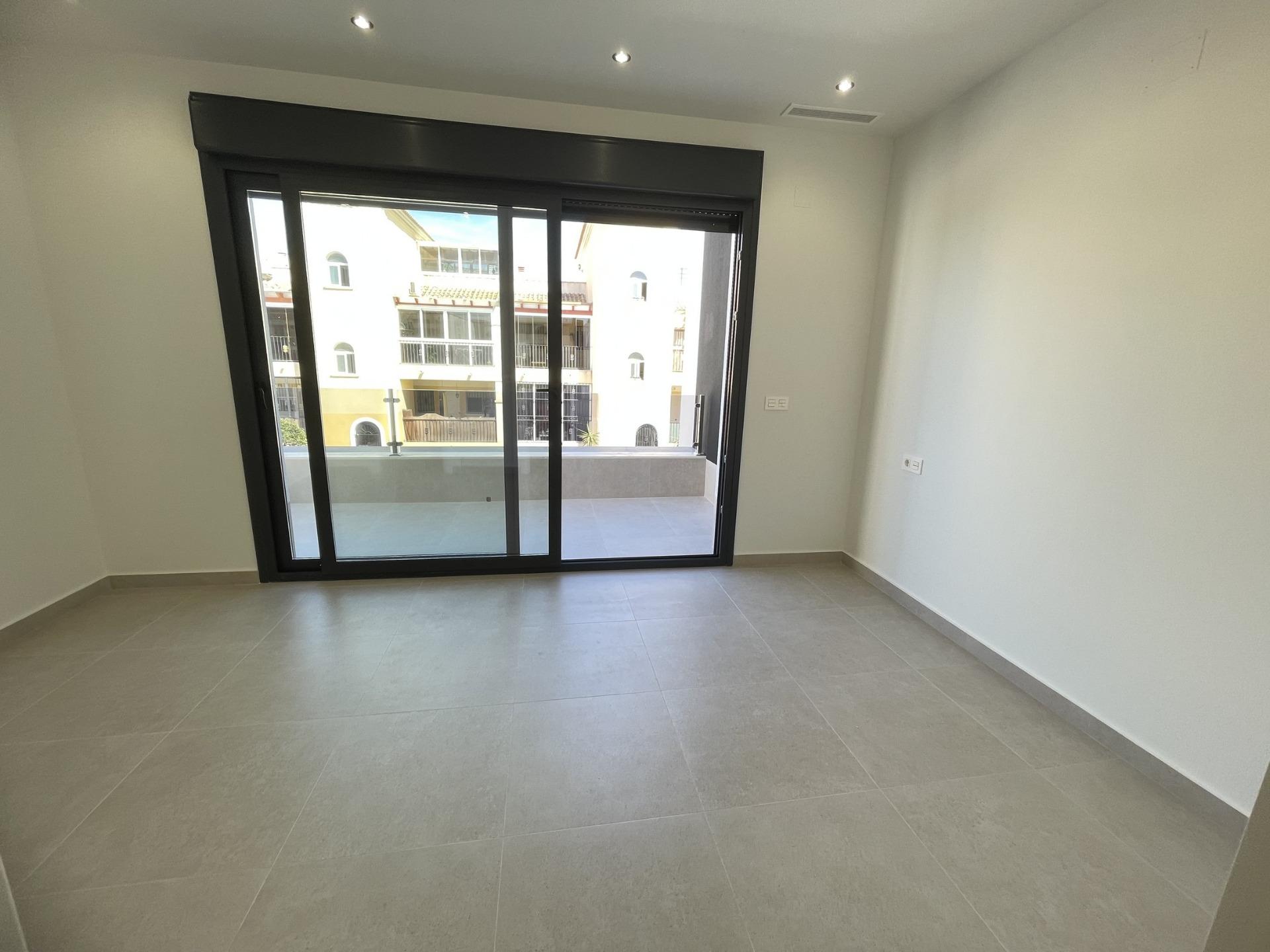 Villa for sale in Almoradí