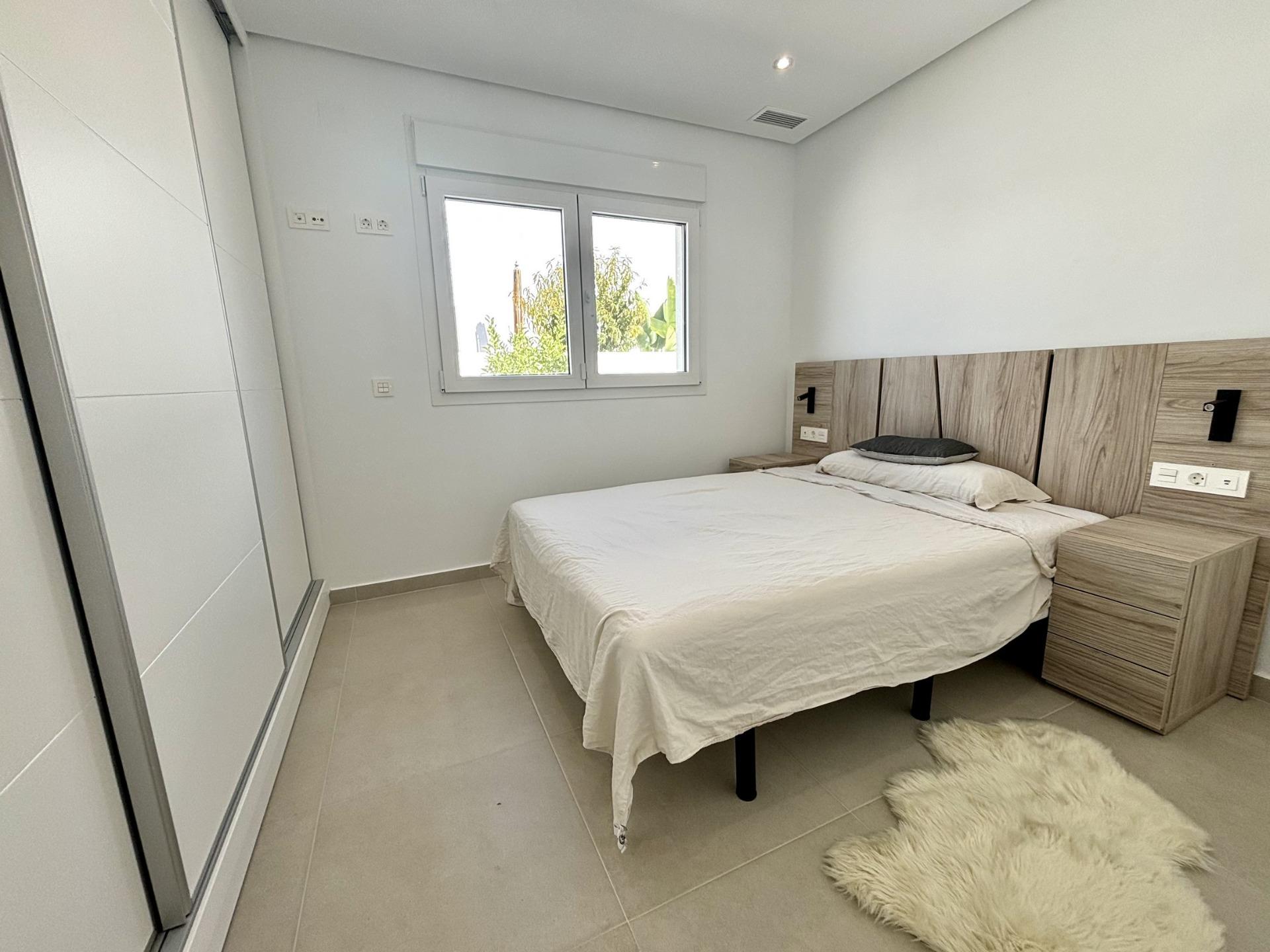 Villa en venta en Rojales
