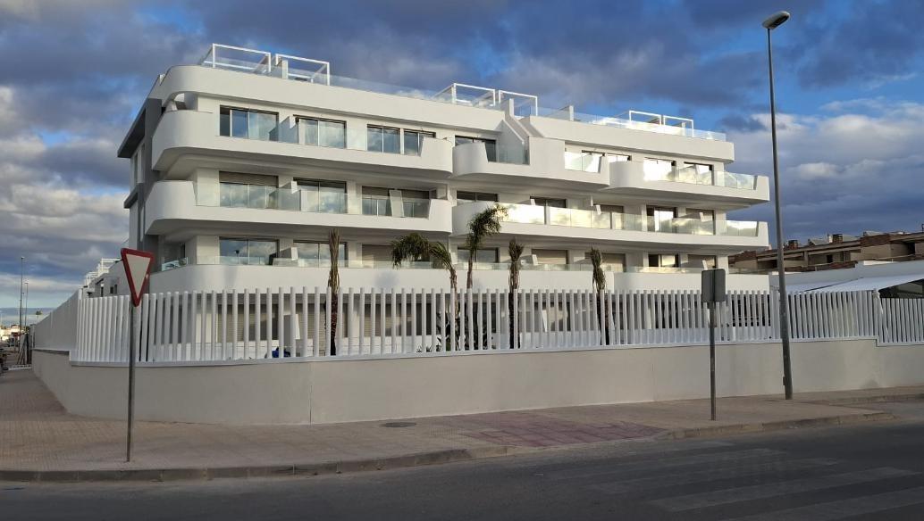 شقة للبيع في Orihuela Costa