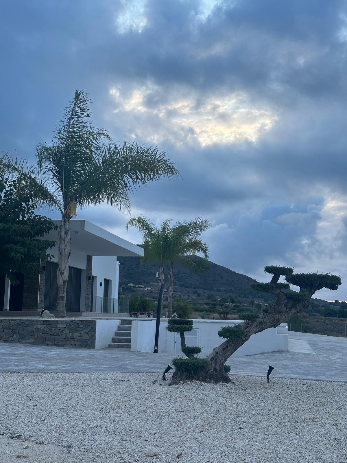 Villa en venta en Pinoso