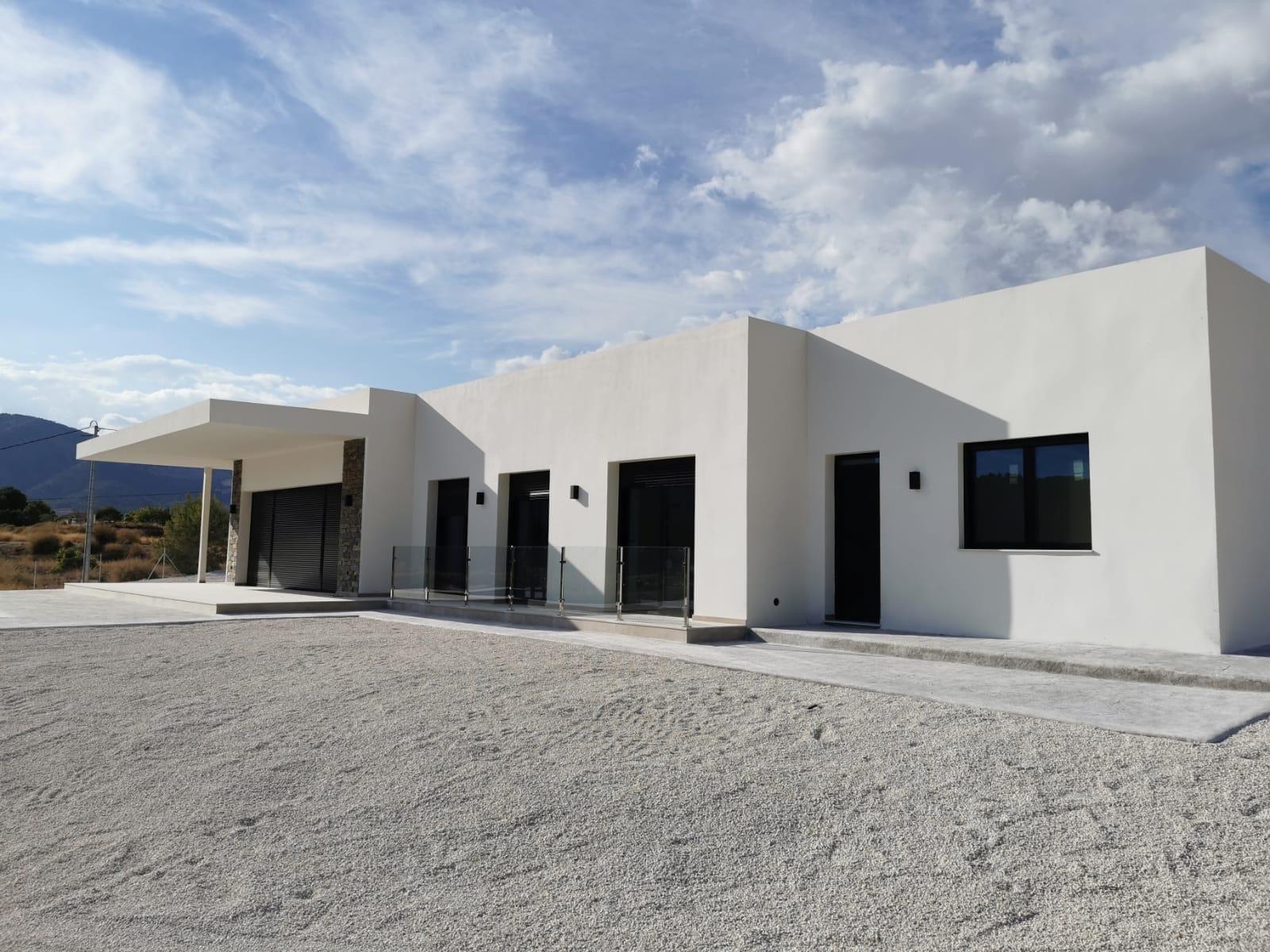 Villa en venta en Pinoso