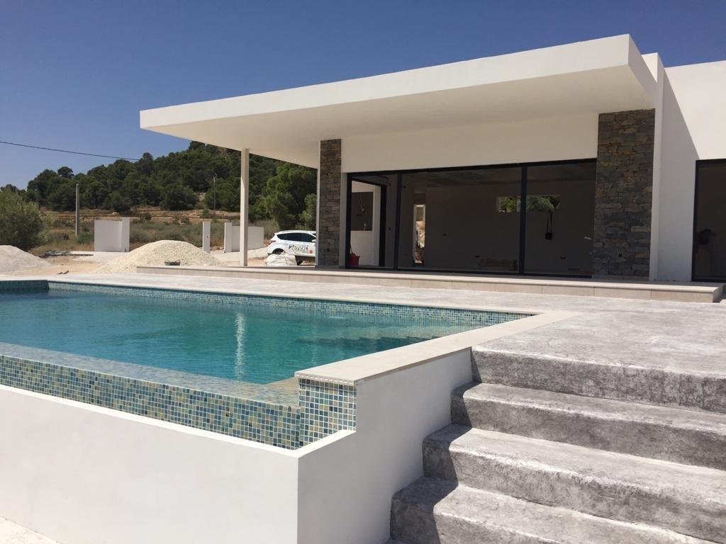 Villa en venta en Pinoso