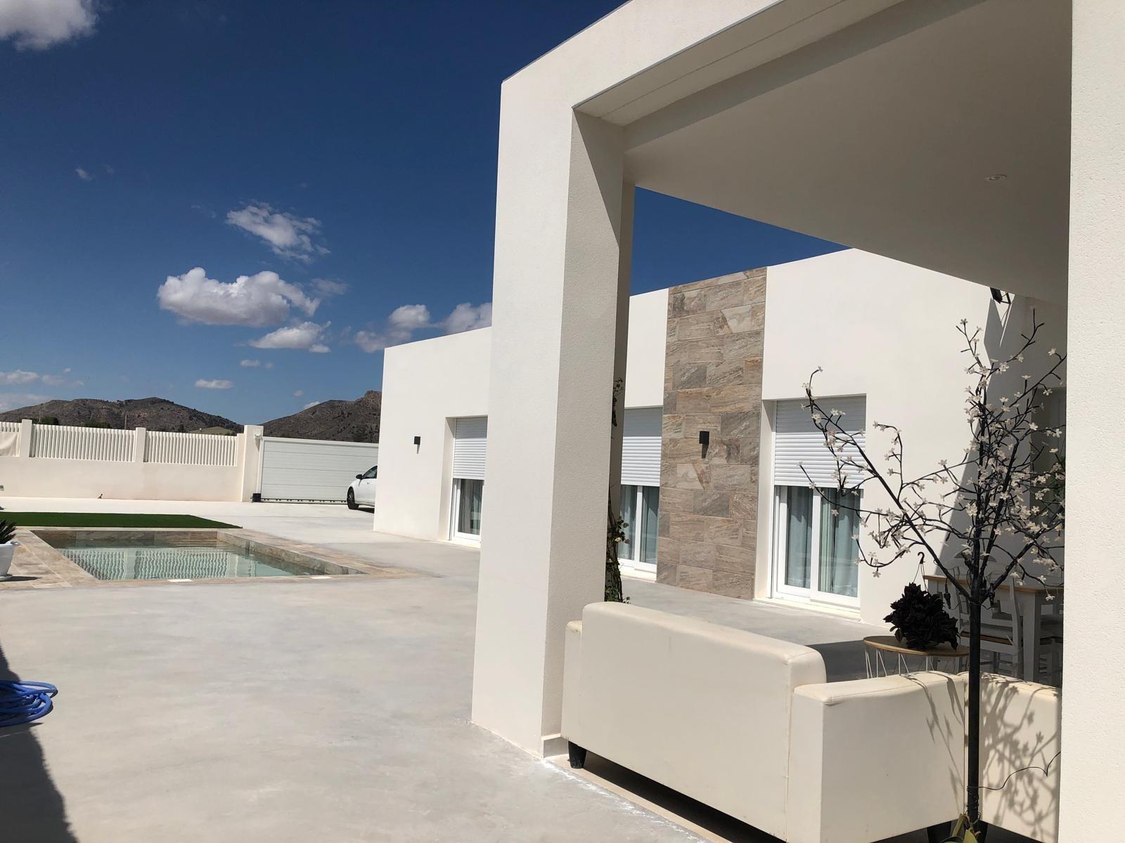Villa en venta en Pinoso