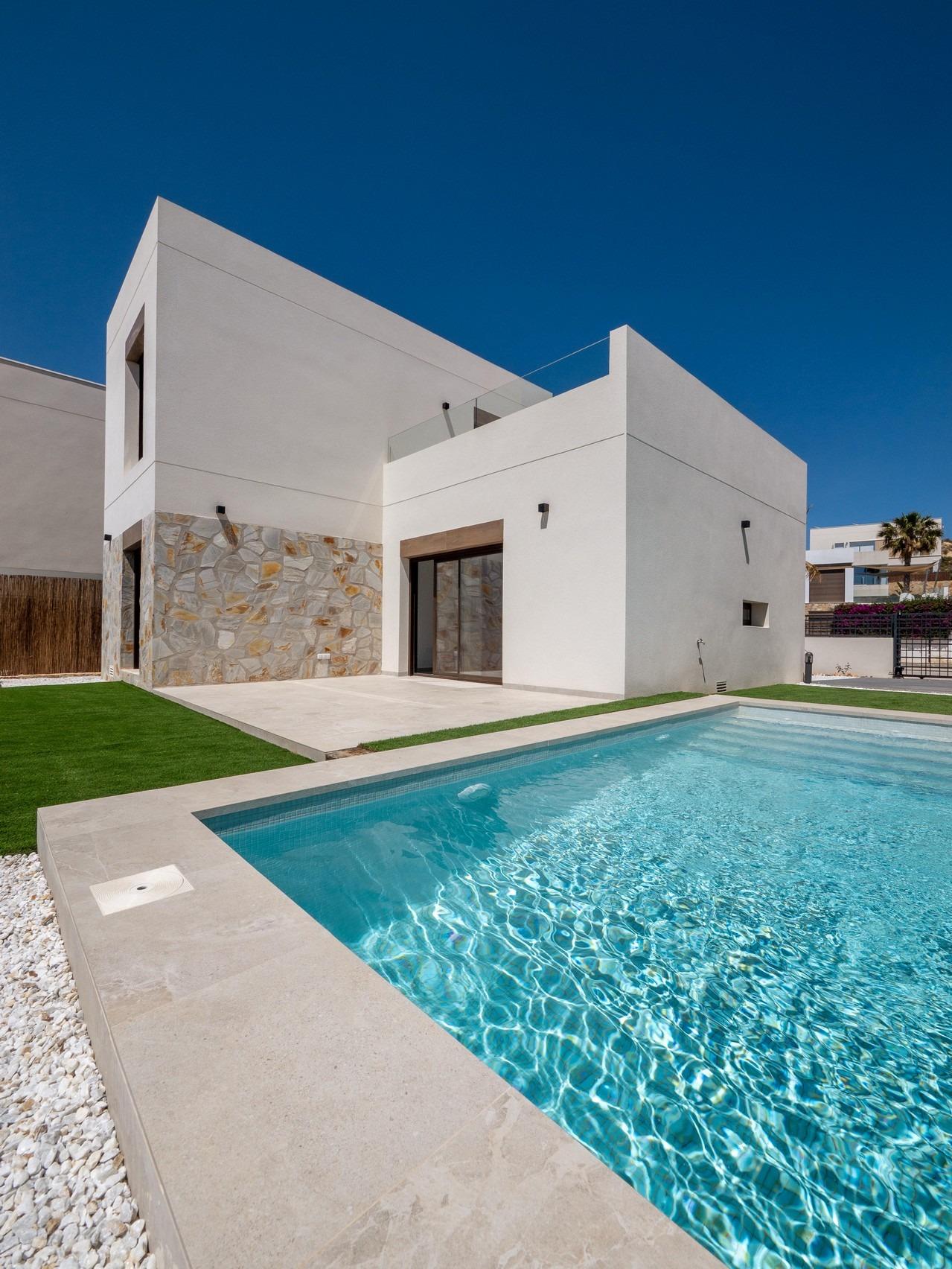 Villa en venta en Algorfa