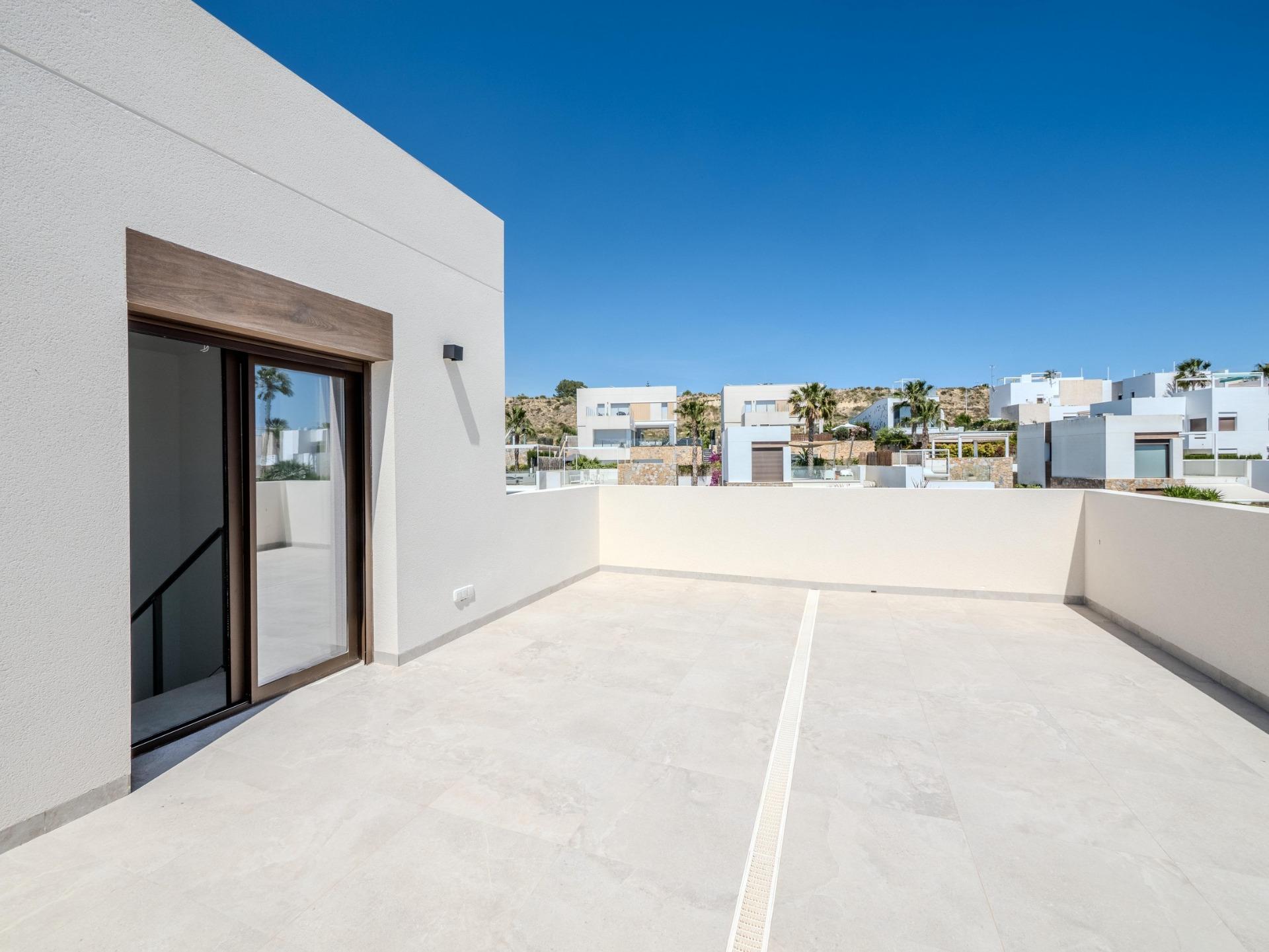 Villa en venta en Algorfa
