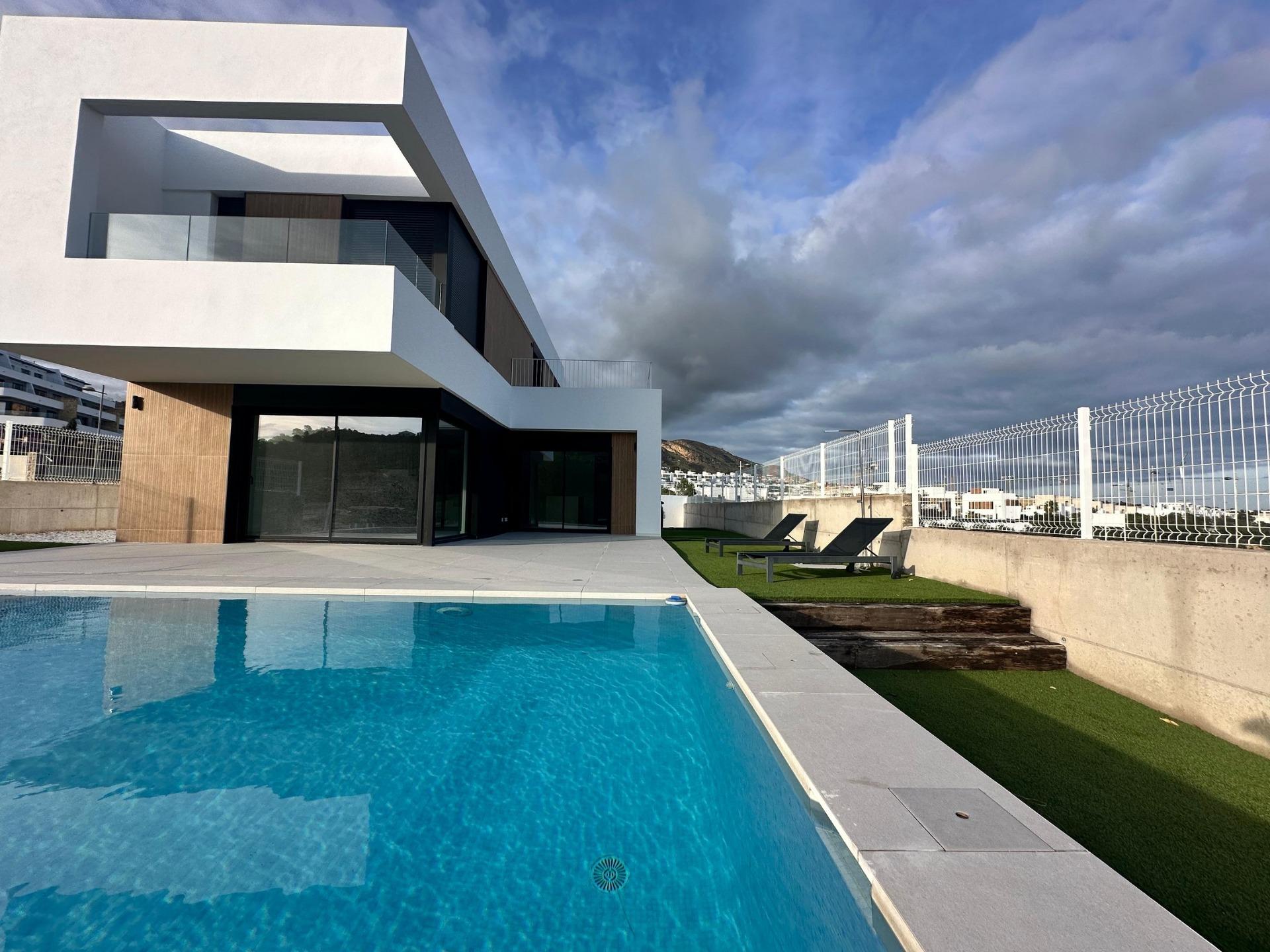 Villa en venta en Finestrat