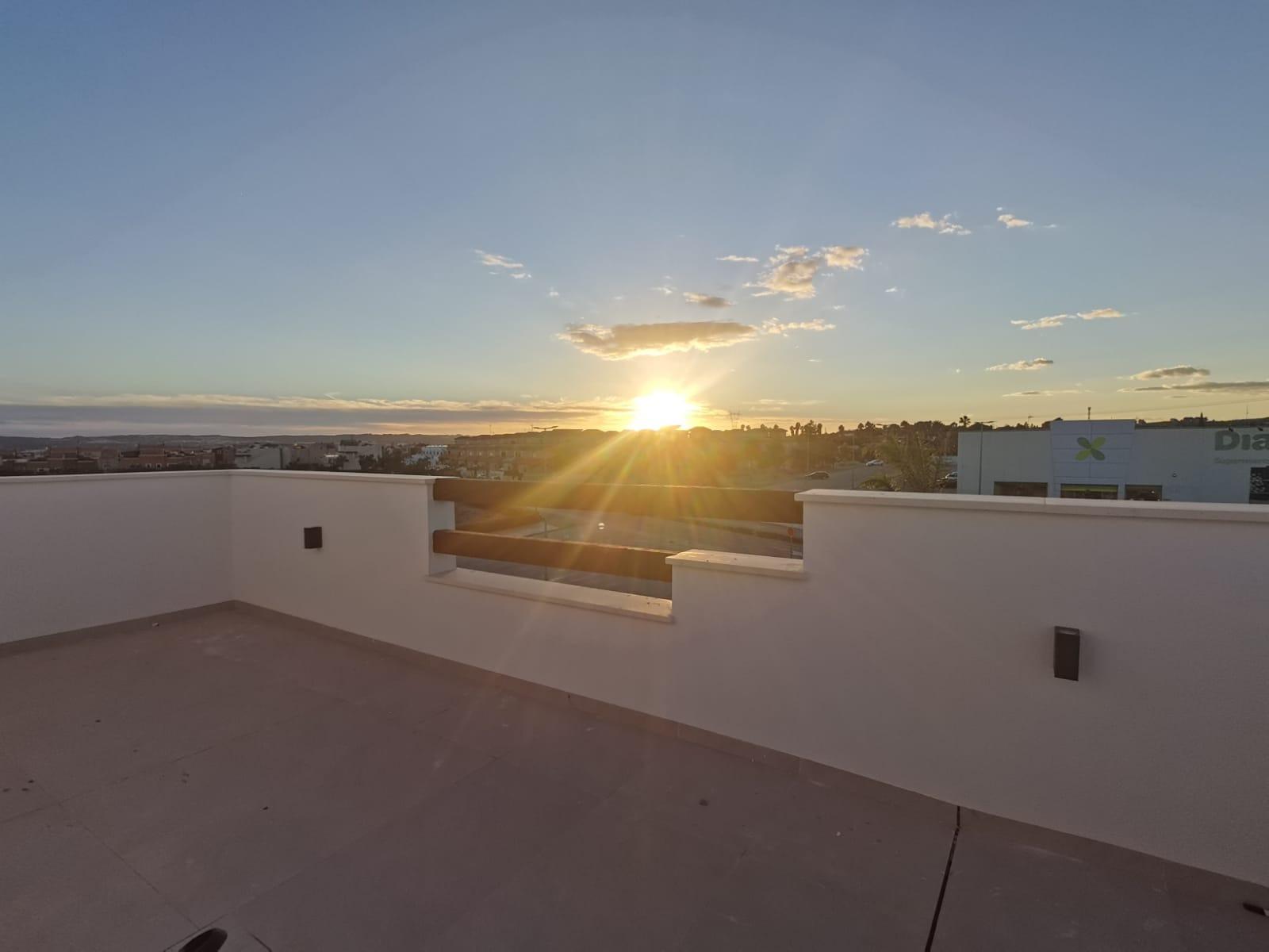 Villa en venta en Los Montesinos
