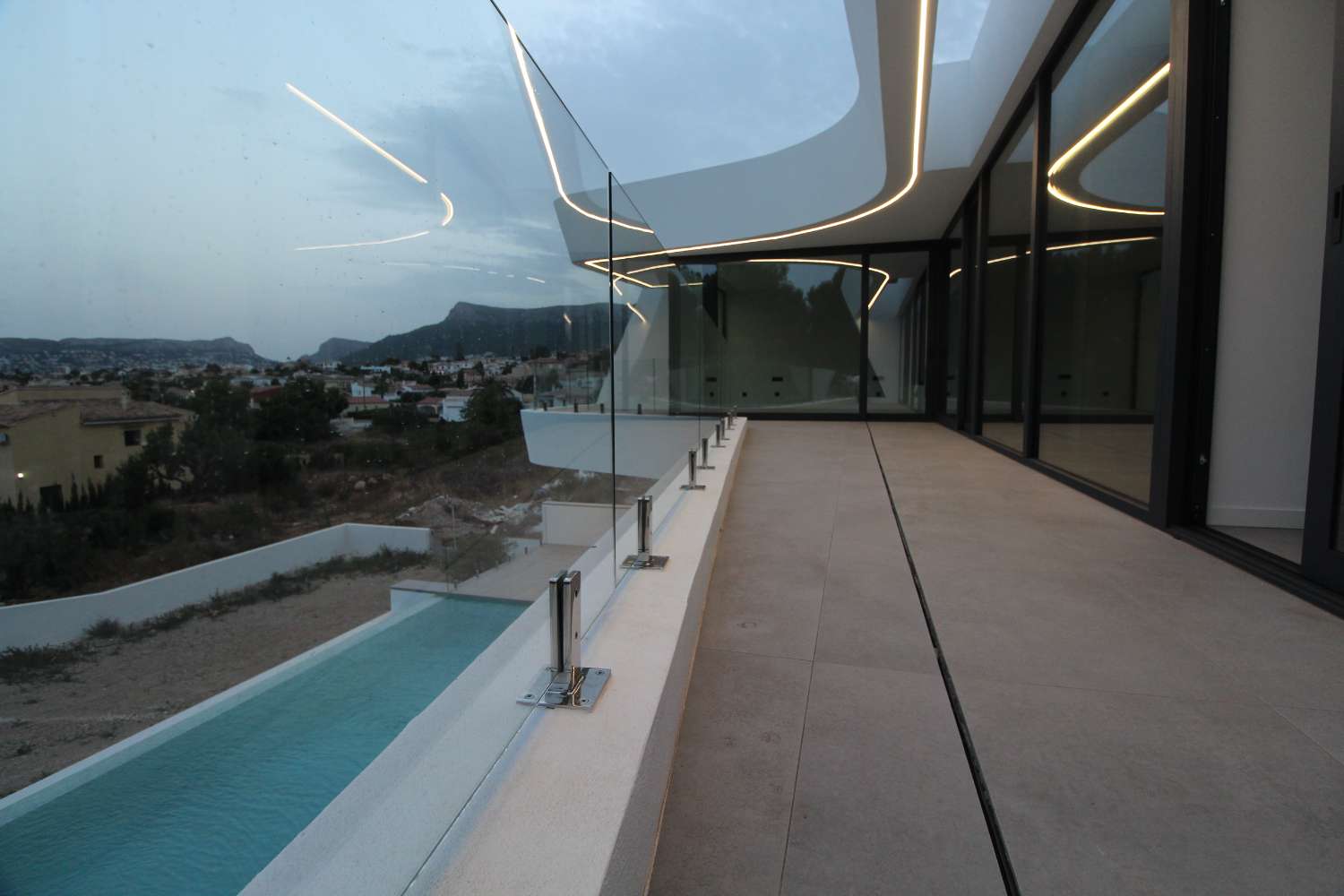 Nieuwe luxe villa in Calpe (Costa Blanca)
