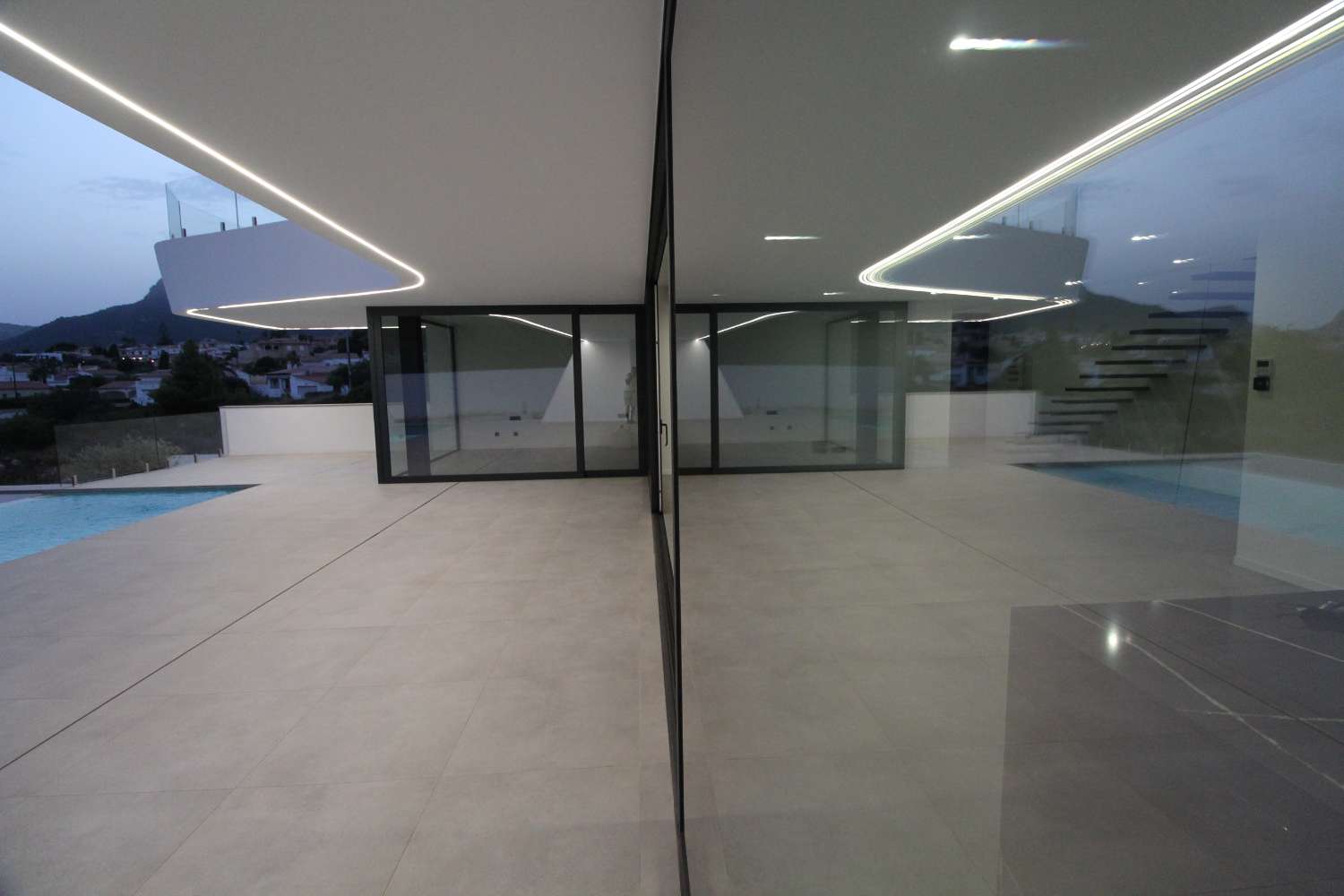 Nieuwe luxe villa in Calpe (Costa Blanca)