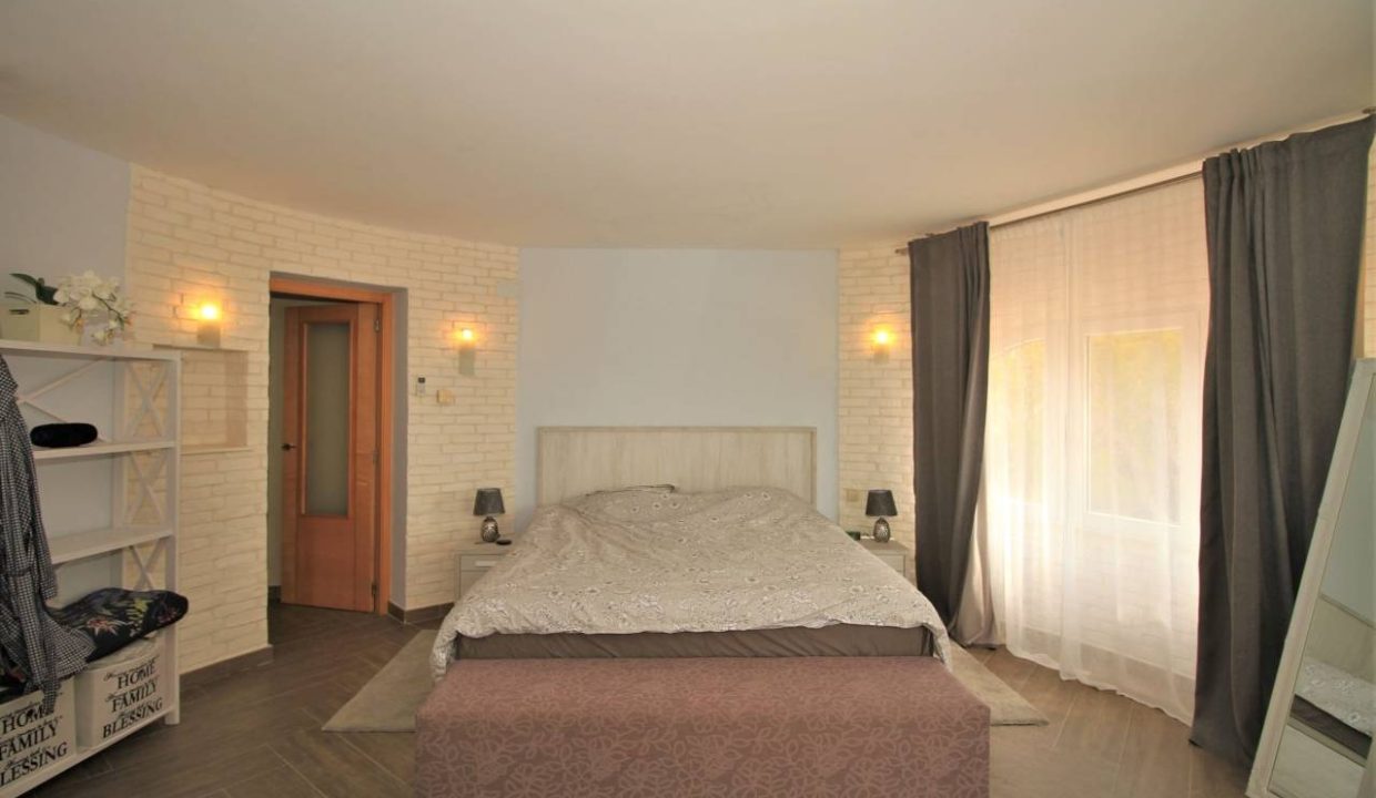 Villa de estilo mediterráneo con 4 dormitorios en Calpe (Costa Blanca)