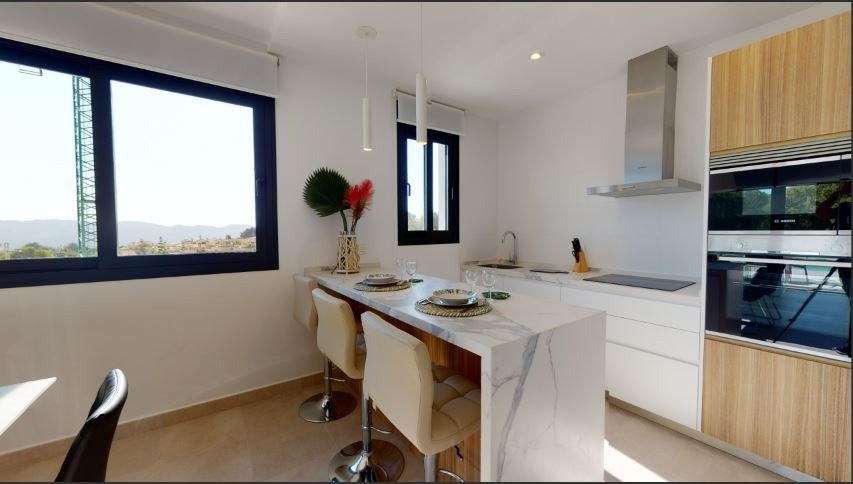 Villa indépendante de nouvelle construction avec piscine privée à La Nucía (Alicante)