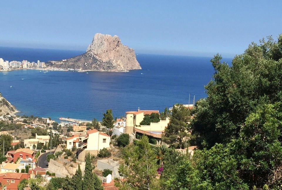 Villa independiente con magníficas vistas panorámicas en Calpe (Costa Blanca)