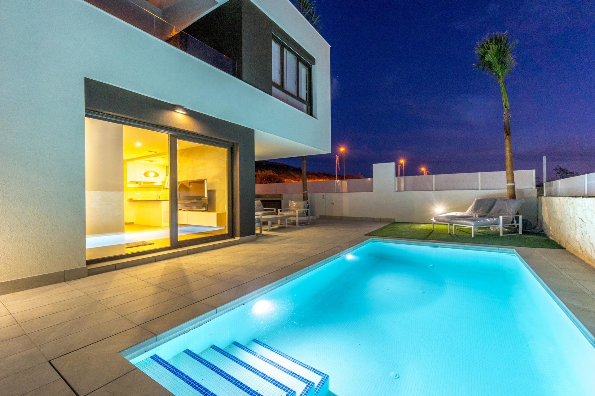 Villa til salg i Rojales