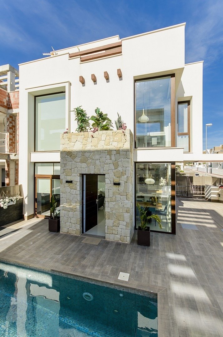 Villa til salg i Los Montesinos