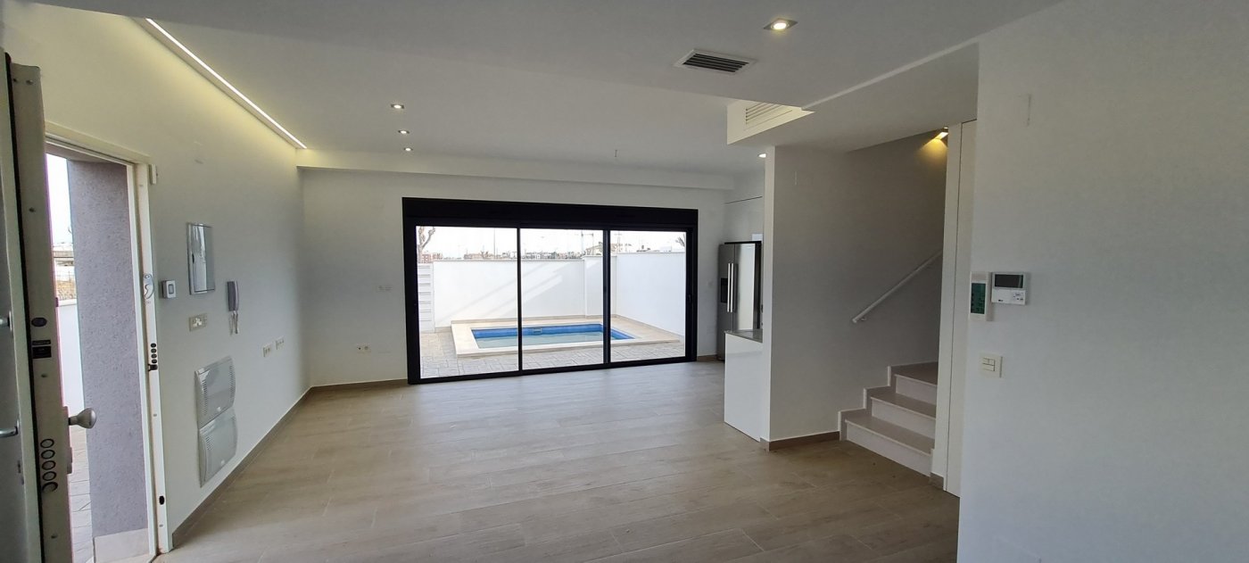 Villa for sale in Orihuela Costa