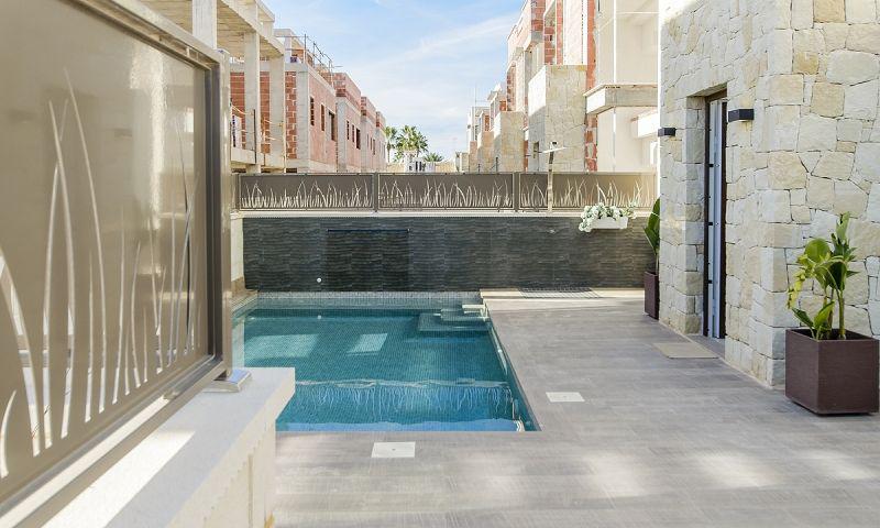 Villa til salg i Rojales