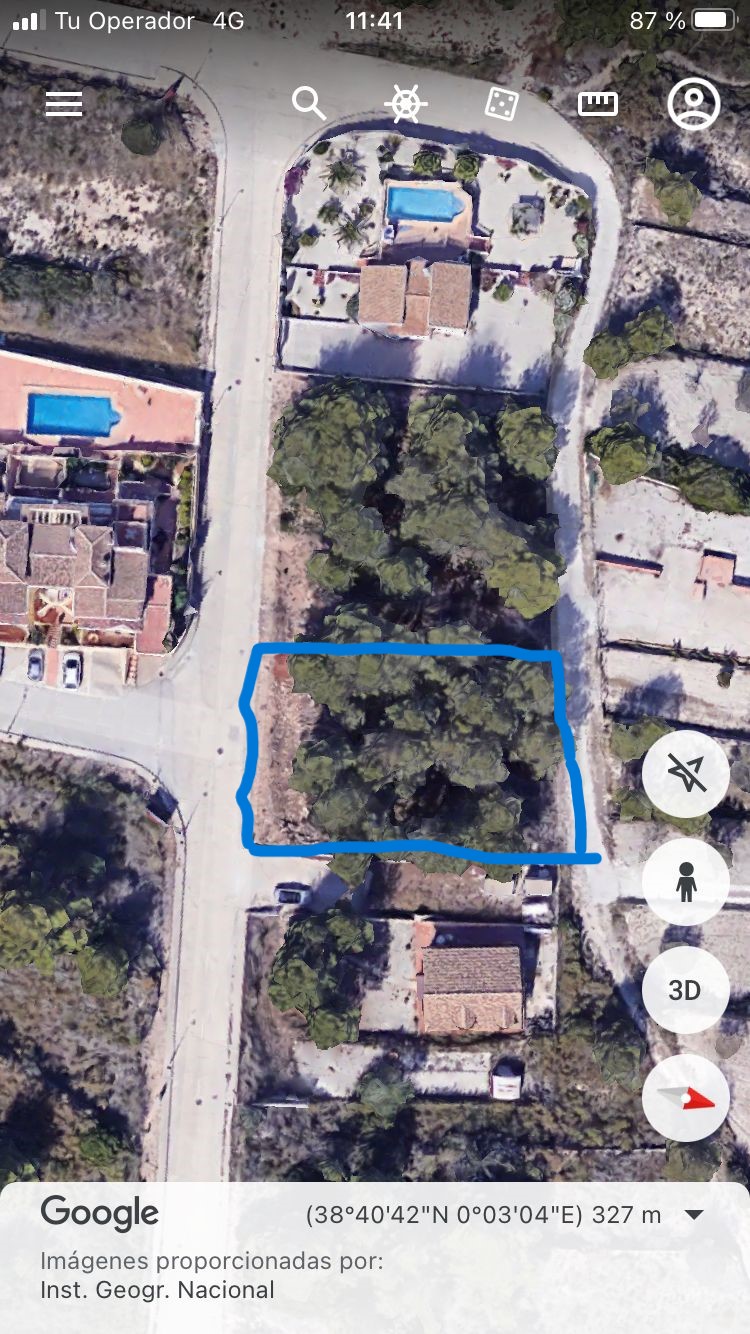 Flat urban plot with 992 m2 in Calpe (Alicante)