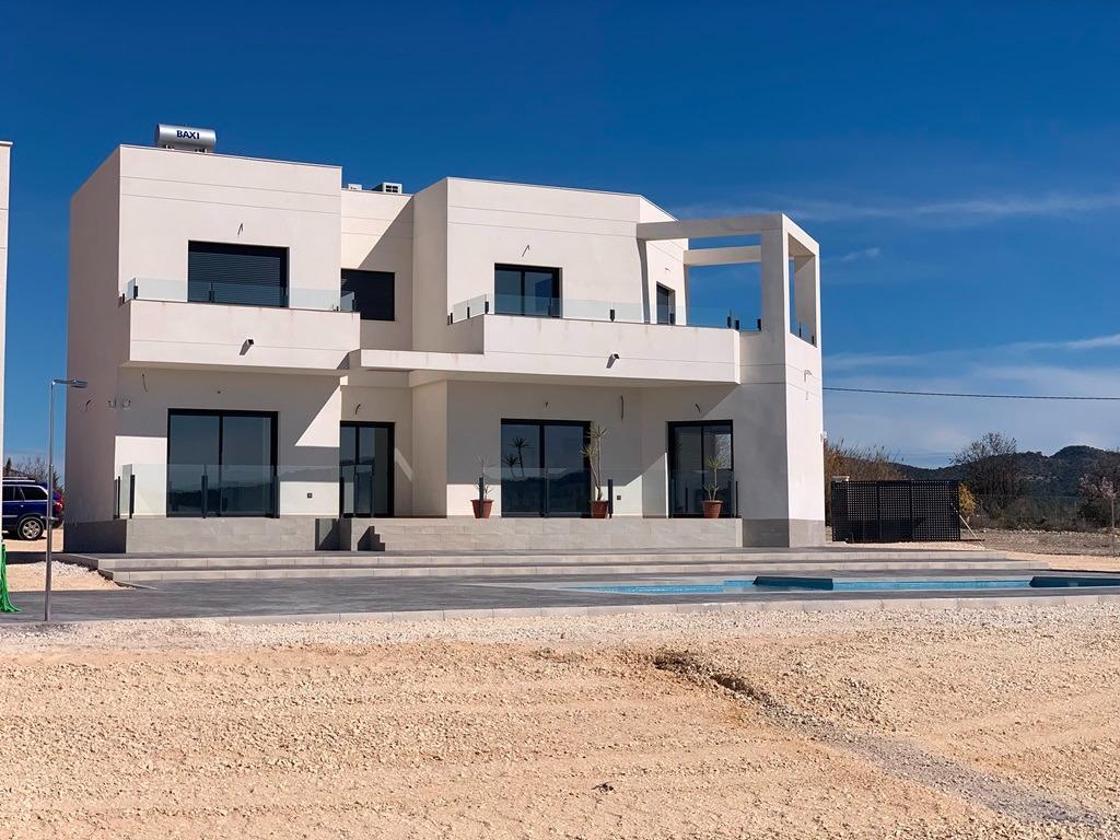 Villa til salg i Pinoso
