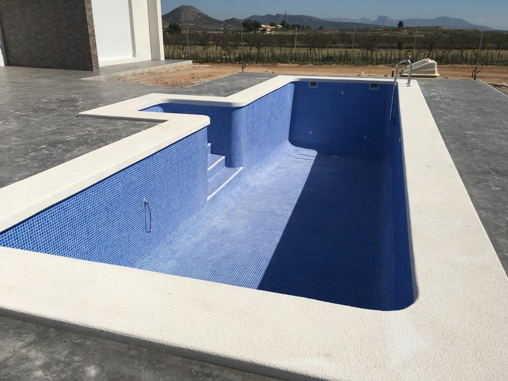 Villa en venta en Pinoso