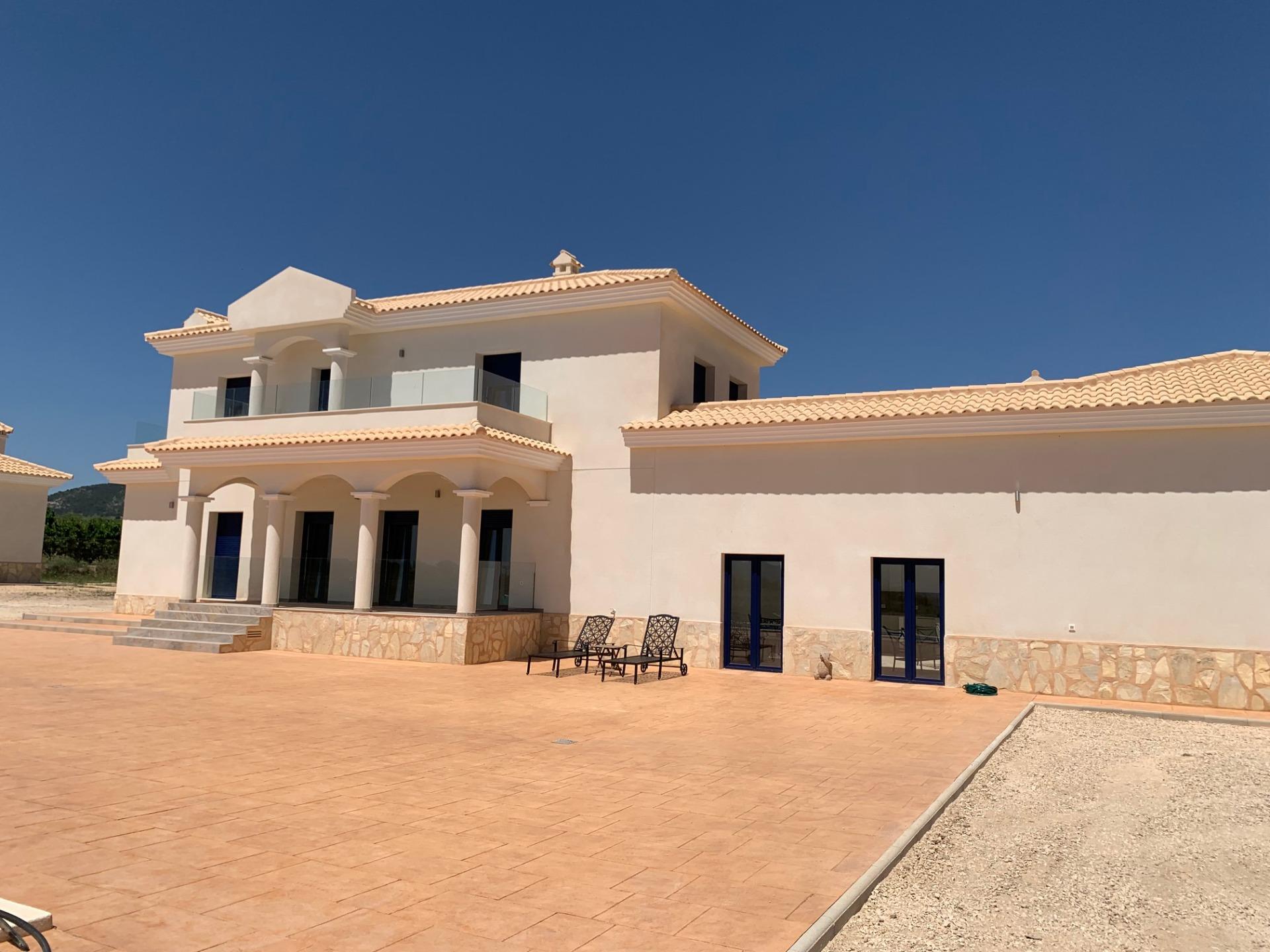 Villa til salg i Pinoso