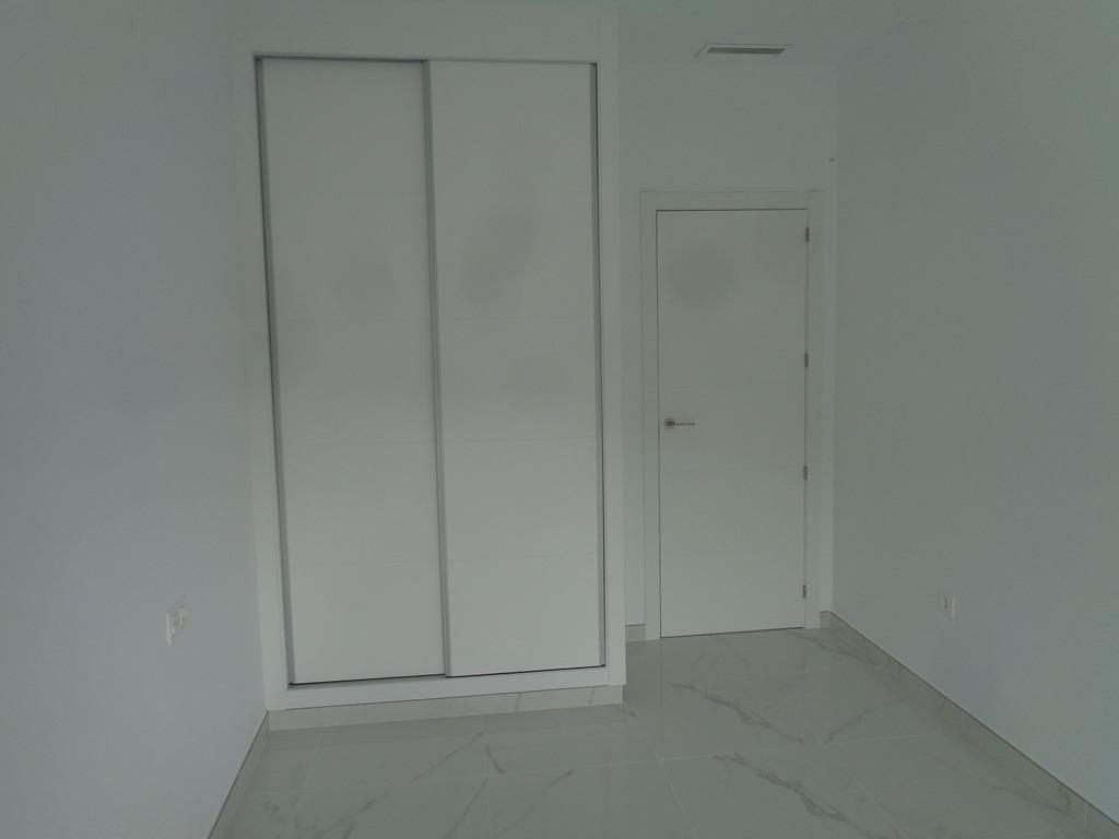 New Construction Villas on 10,000 m2 plots in Pinoso (Alicante)