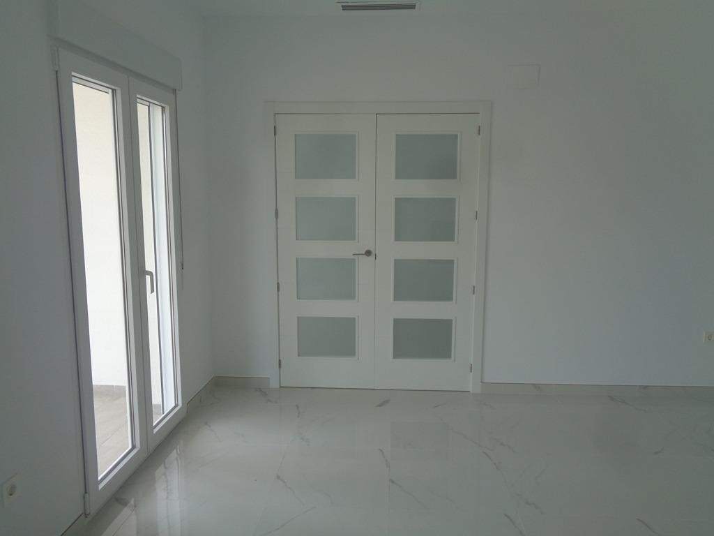 New Construction Villas on 10,000 m2 plots in Pinoso (Alicante)