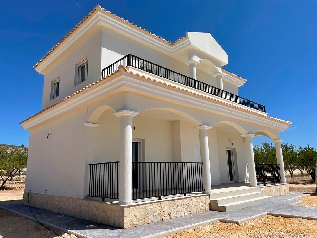 Villa en venta en Pinoso