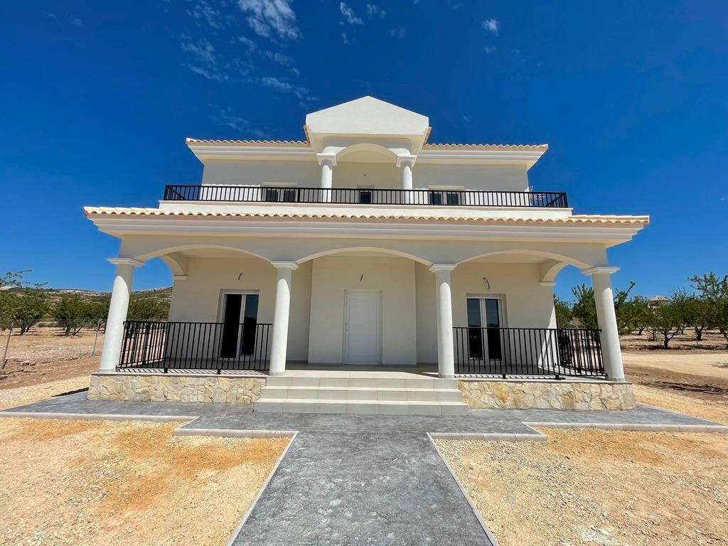 Villa en venta en Pinoso