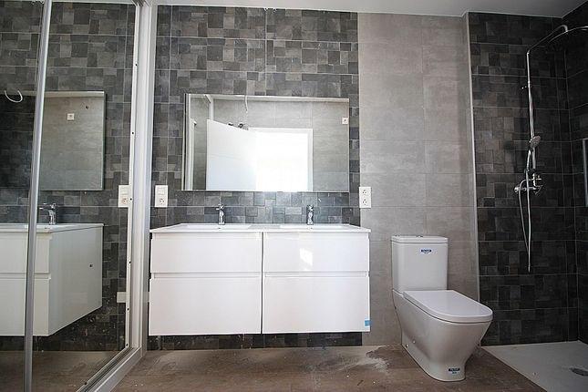 Villa for sale in Pinoso