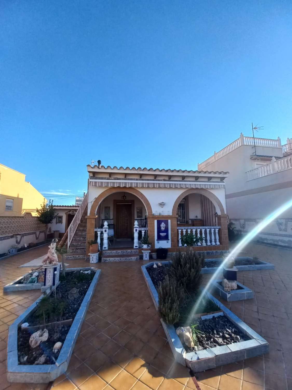 Detached villa with pool in Torrevieja (Costa Blanca South)
