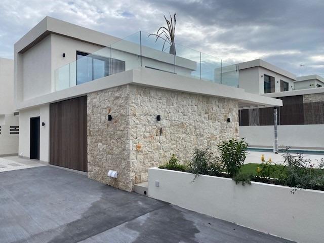 Hus til salg i Orihuela Costa