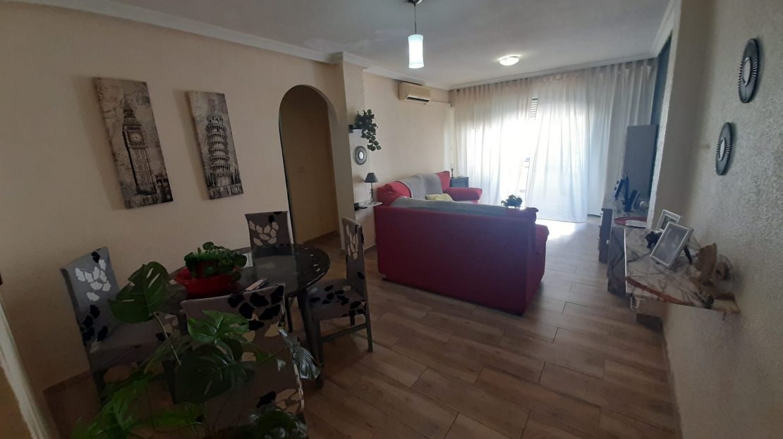 Appartement op slechts 200 meter van het strand in La Mata-Torrevieja (Costa Blanca Zuid)
