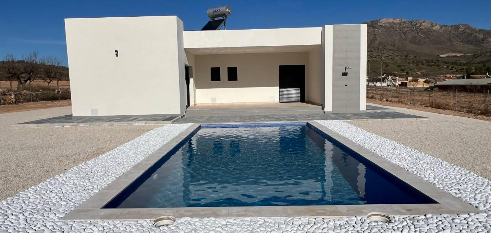 Villa for sale in Hondón de las Nieves