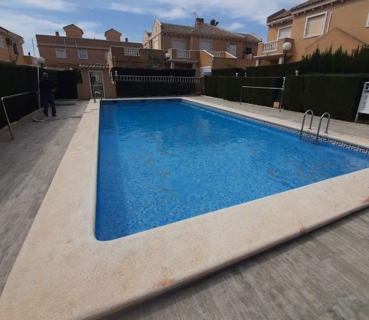 Villa til salg i Torrevieja