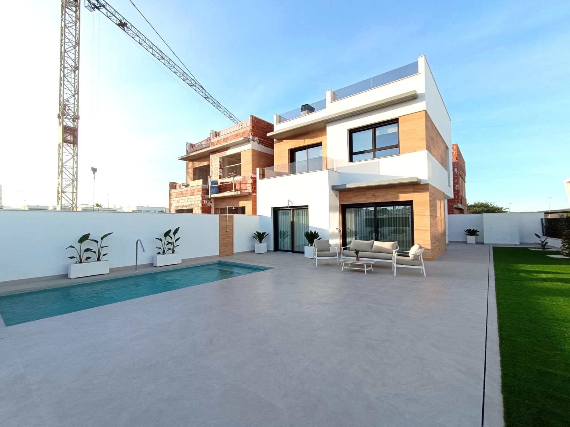 Villa te koop in Benijófar