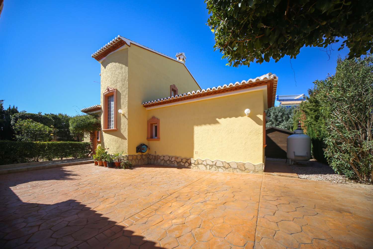 Exclusive Detached Villa in Calpe: A Private Paradise