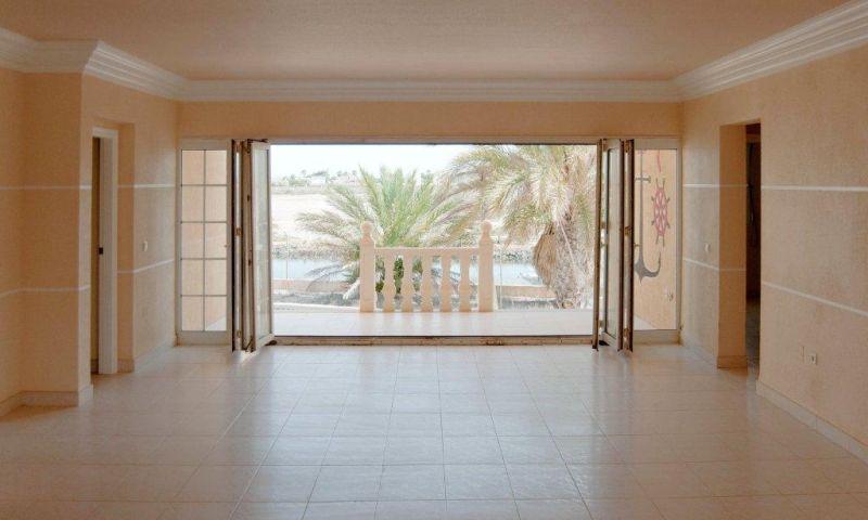 Вилла в продаже в La Manga del Mar Menor